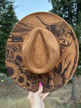 Load image into Gallery viewer, Highland Cow Engraved Fedora Hat
