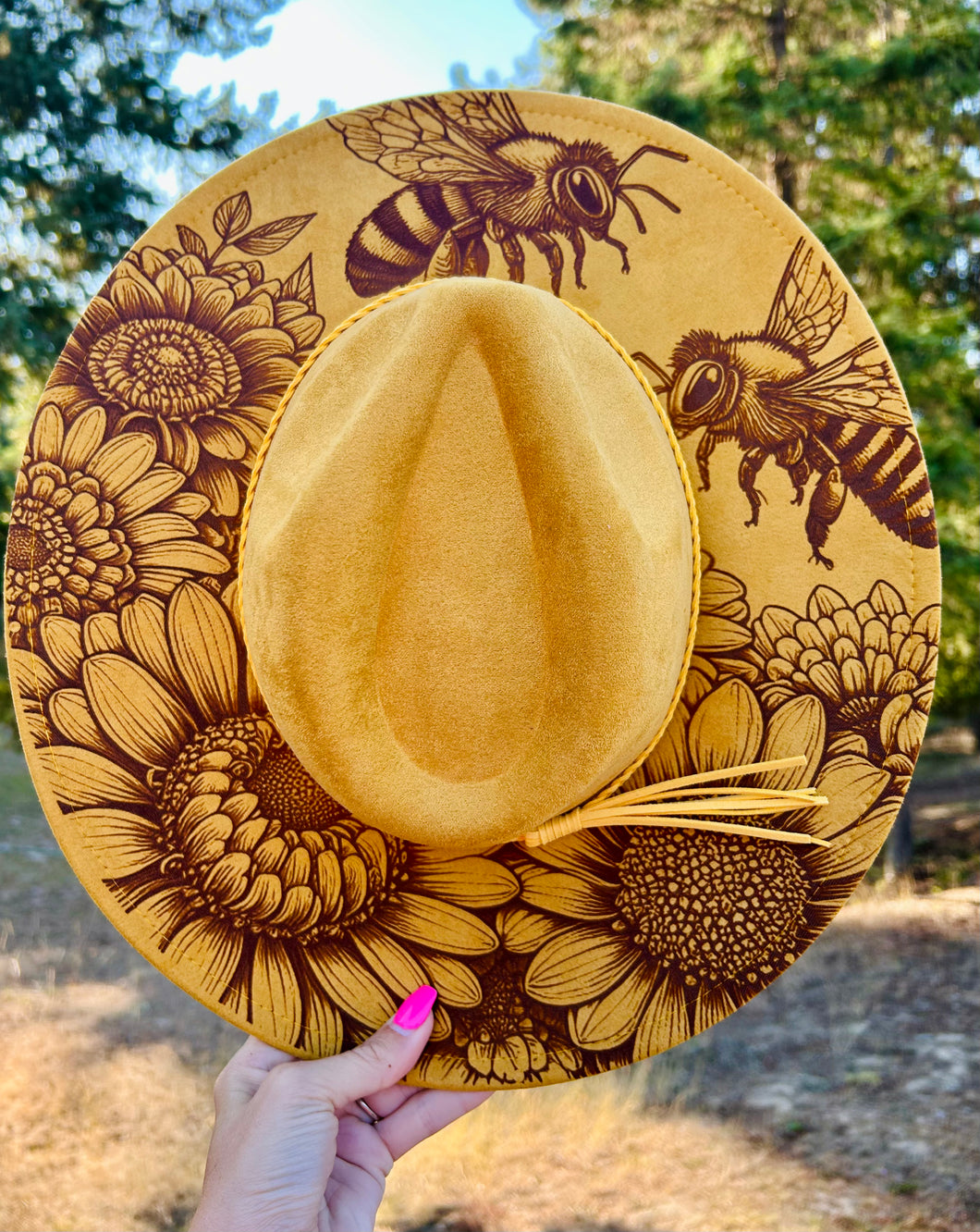 Sunflower and Bees Engraved Fedora Hat