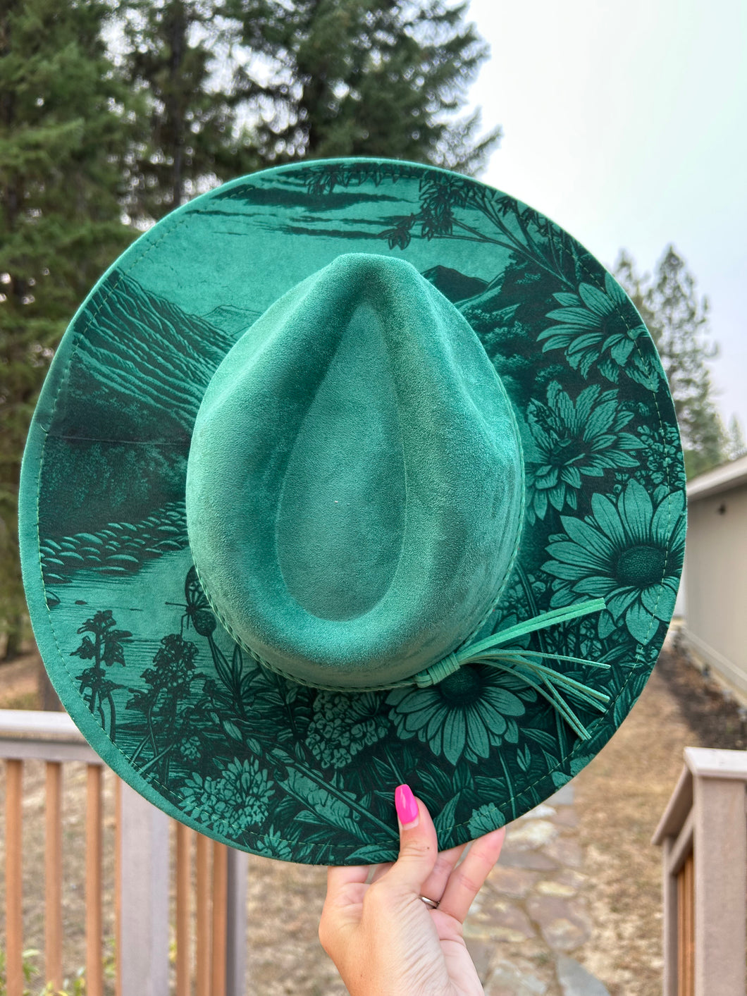 Mountain Scene Engraved Fedora Hat