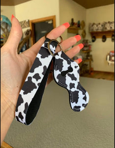 Cow keychain set